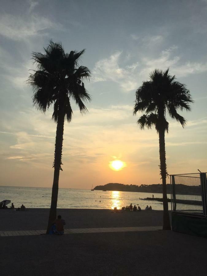 Studio De Prestige Dans Residence Face A La Mer 邦多勒 外观 照片